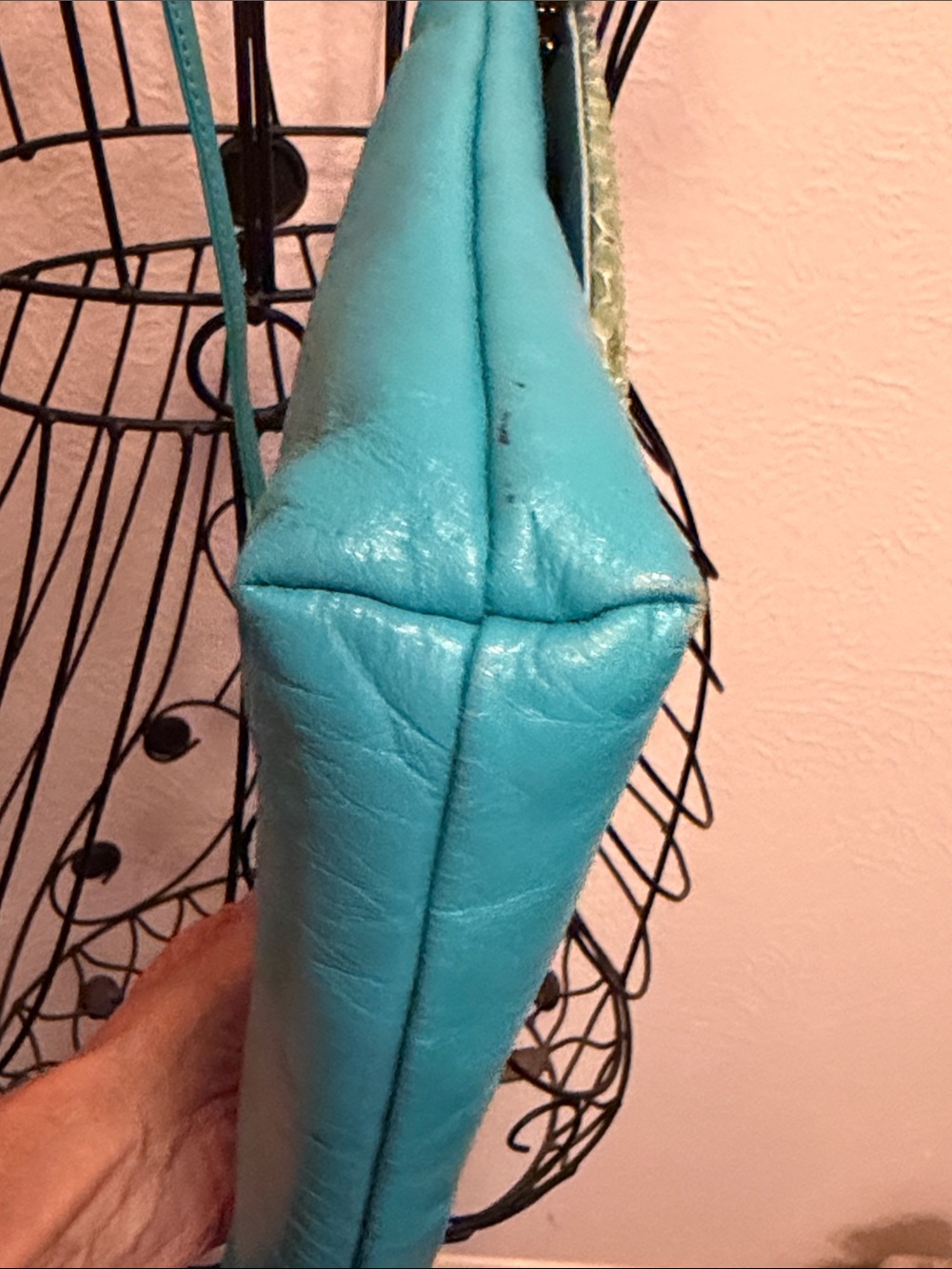 πππ3 for 12$πππVTG Jasmin Green and Teal Women's Leather Clutch Crossbody - Picture 12 of 12